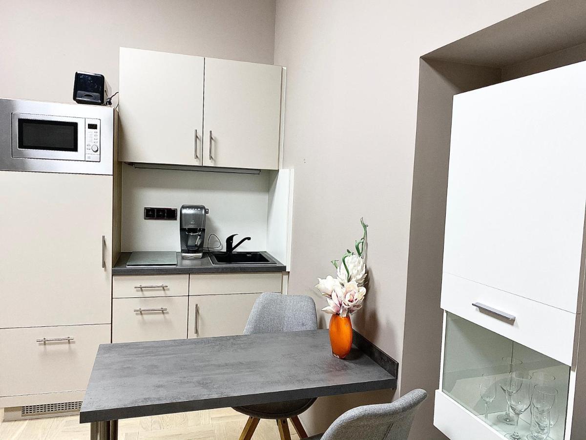 Exclusive Apartment + Best Located Prága Kültér fotó